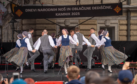 52. Dnevi narodnih noš_tretji dan (11)